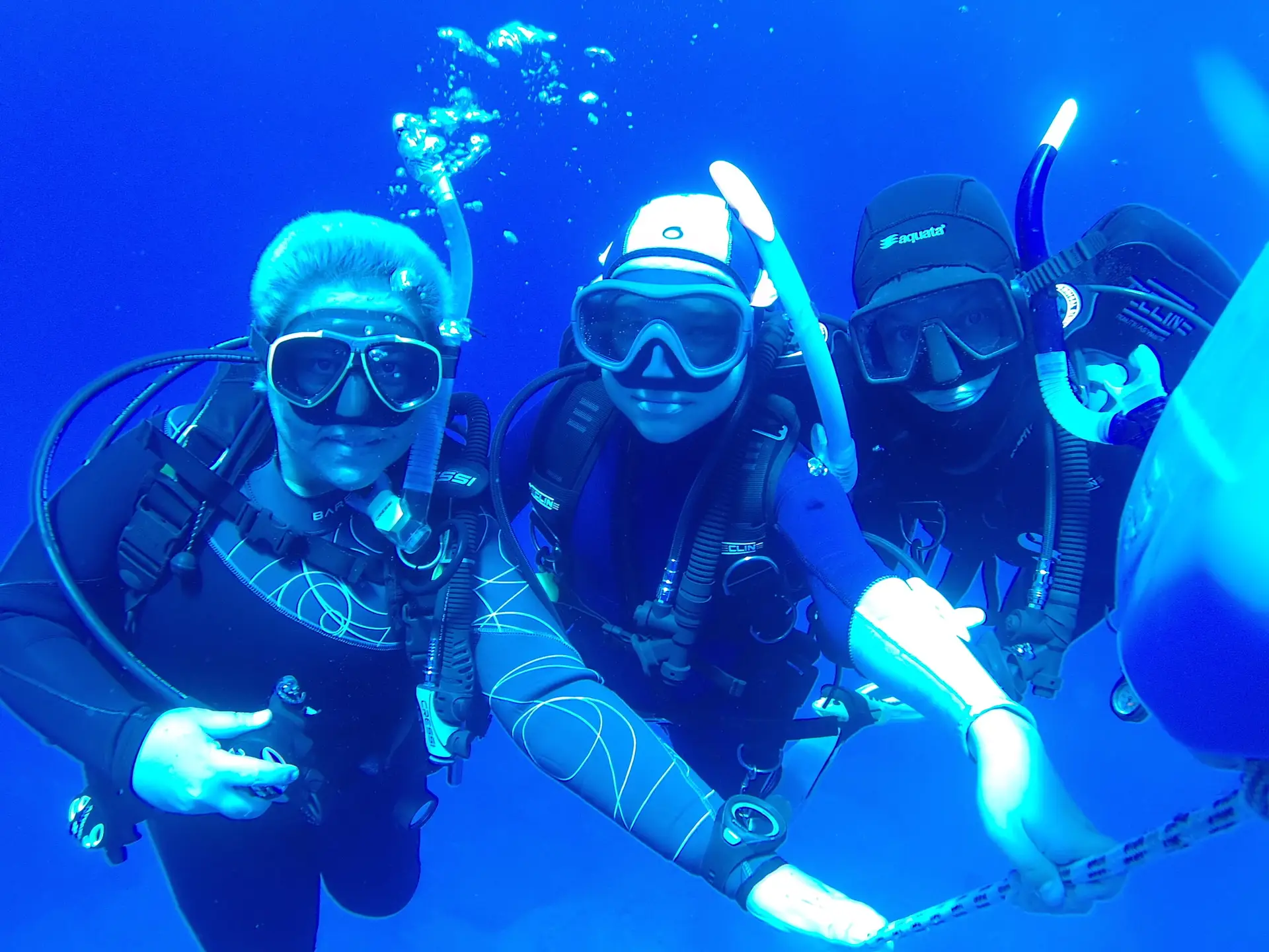Beginner diver discovering scuba in Green Bay Cyprus with Dive Cypria